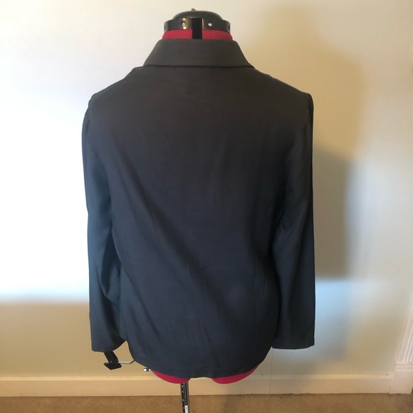 100% Silk grey Banana Republic long sleeve blouse - Picture 3 of 7